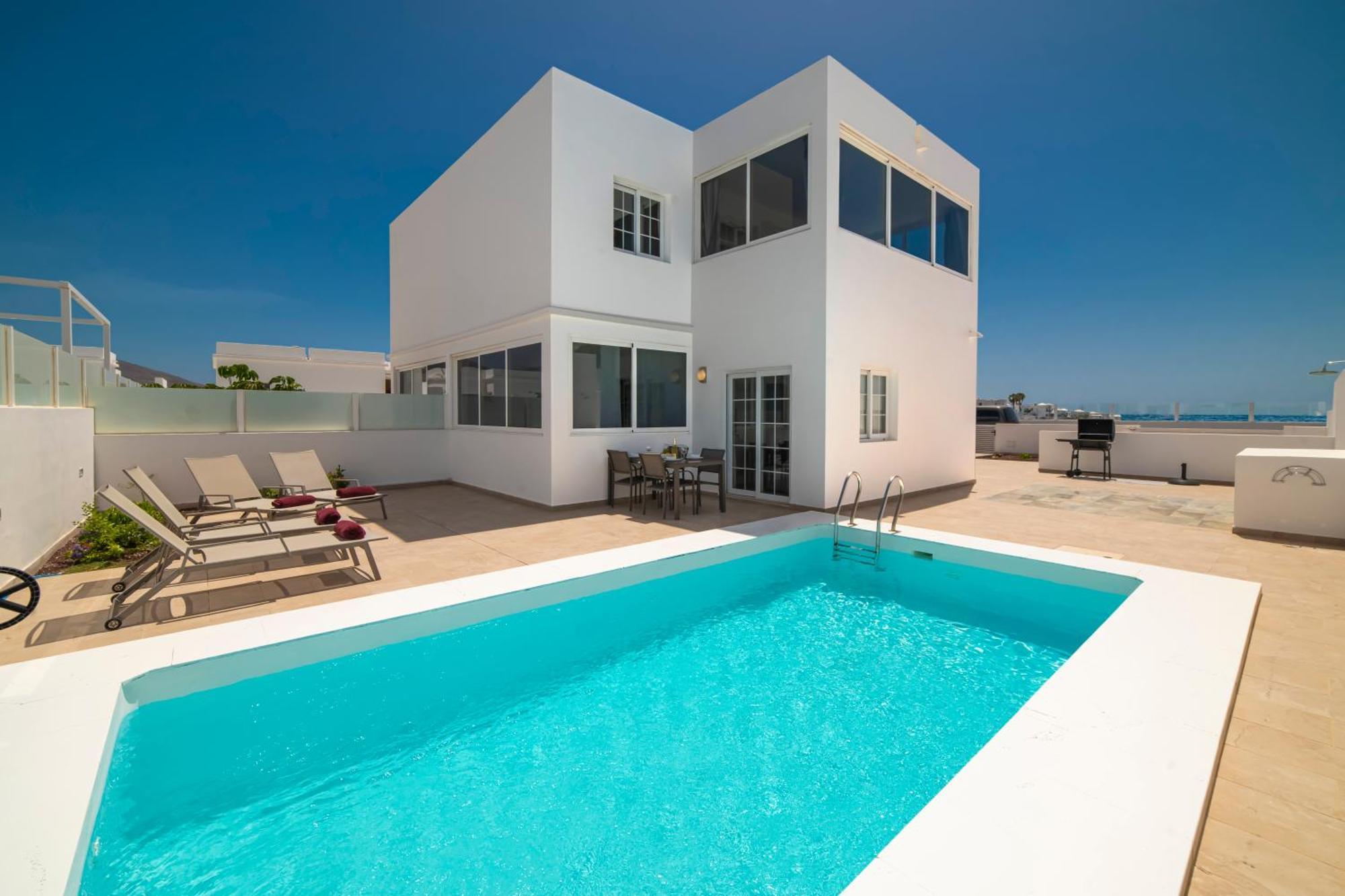 Villa Ocean Wave - Sea Views - Private Pool Плая Бланка Екстериор снимка